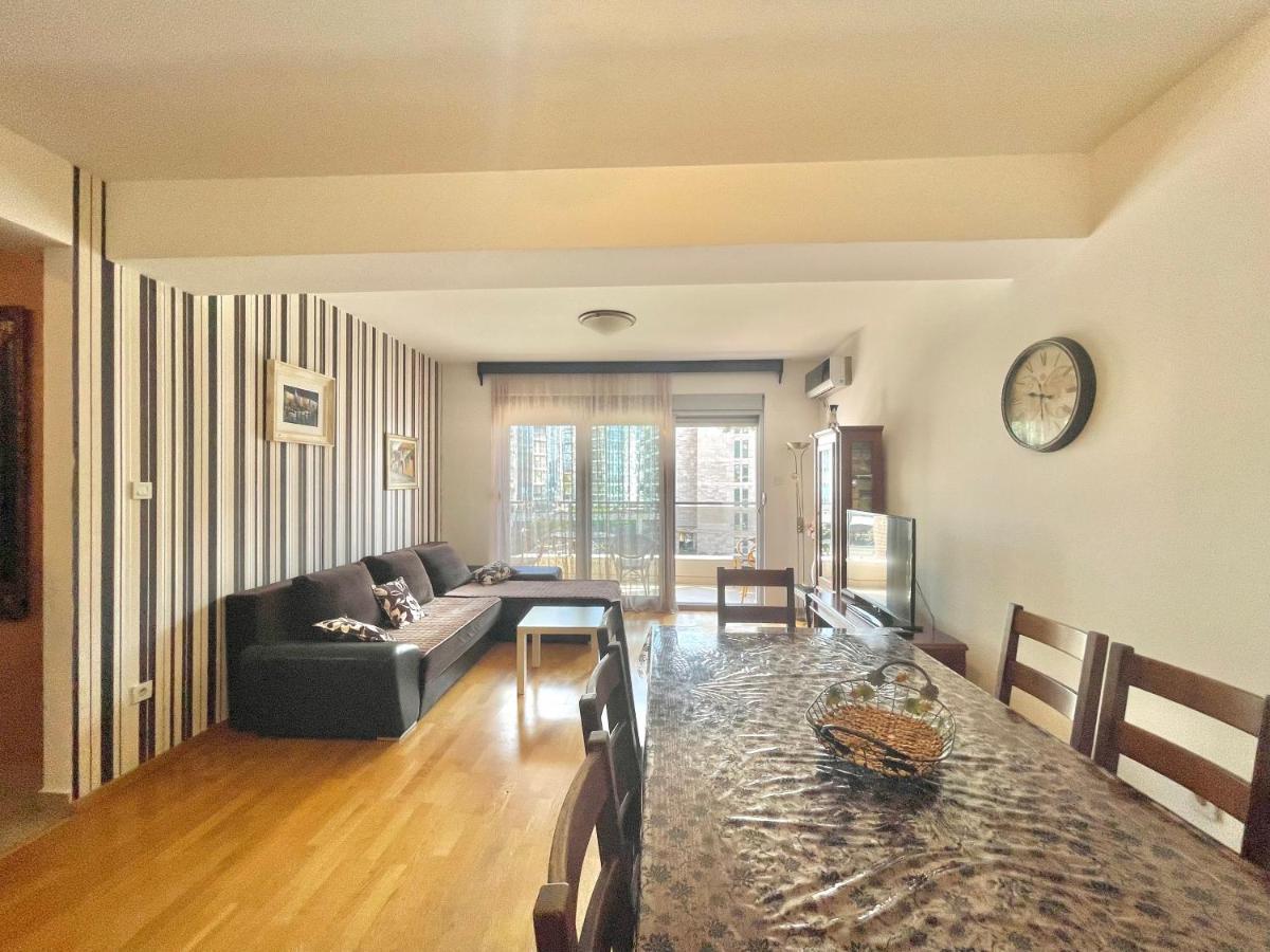 בודווה Comfort Apartments Aleksic מראה חיצוני תמונה