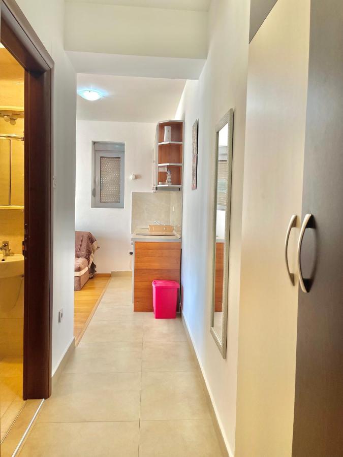 בודווה Comfort Apartments Aleksic מראה חיצוני תמונה