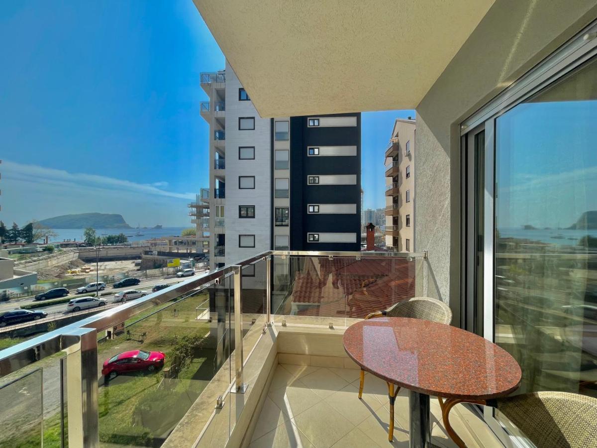 בודווה Comfort Apartments Aleksic מראה חיצוני תמונה