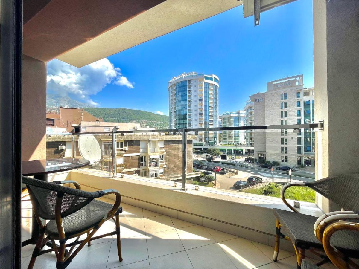 בודווה Comfort Apartments Aleksic מראה חיצוני תמונה