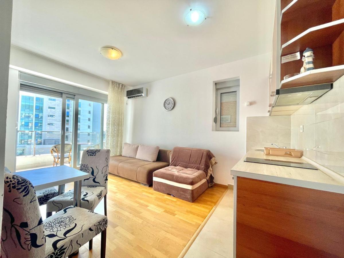 בודווה Comfort Apartments Aleksic מראה חיצוני תמונה