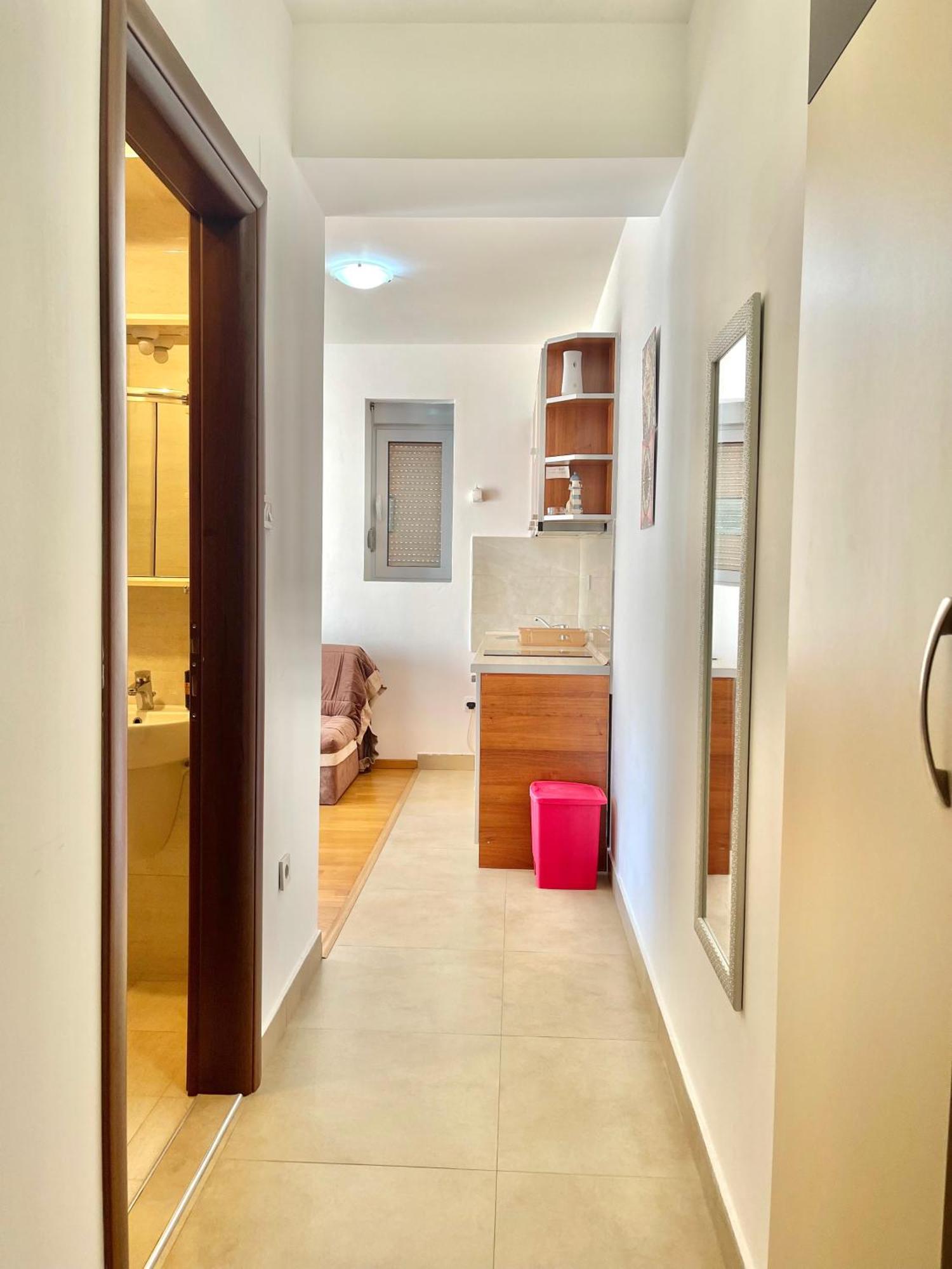 בודווה Comfort Apartments Aleksic מראה חיצוני תמונה