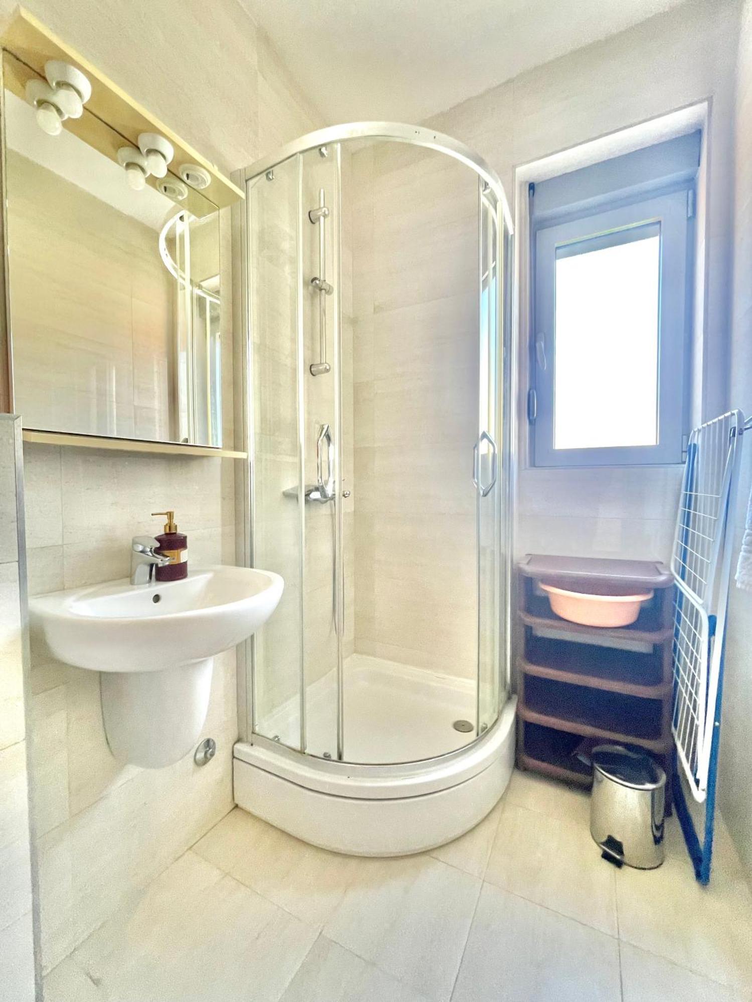 בודווה Comfort Apartments Aleksic מראה חיצוני תמונה